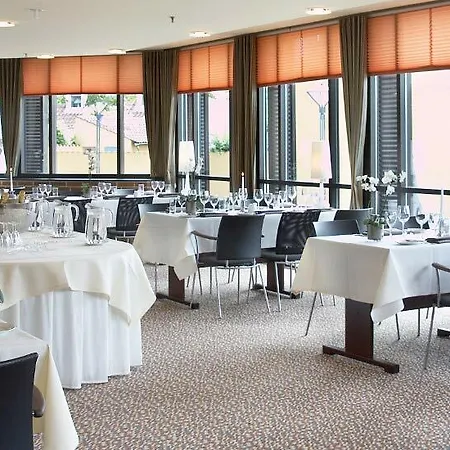 Comwell H C Andersen Dolce By Wyndham Hotel 4*