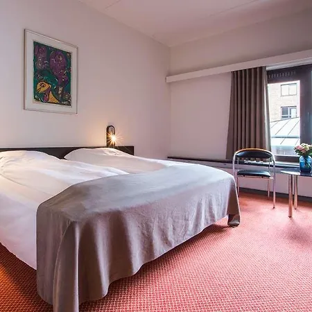 Comwell H C Andersen Dolce By Wyndham Hotel 4*