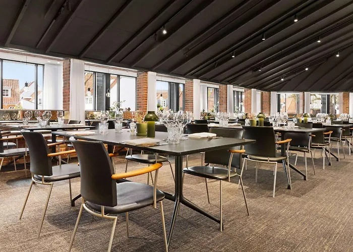 Hotel Comwell H C Andersen Dolce By Wyndham 4*